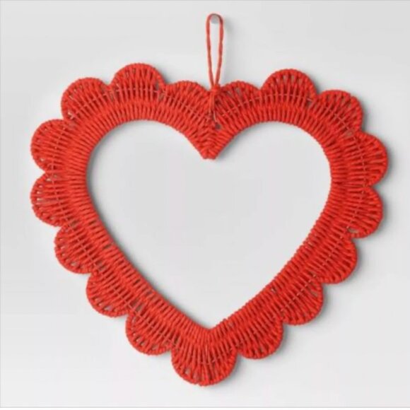 Treshold Red heart wreath wicker valentine wreath NWOT - Picture 1 of 4